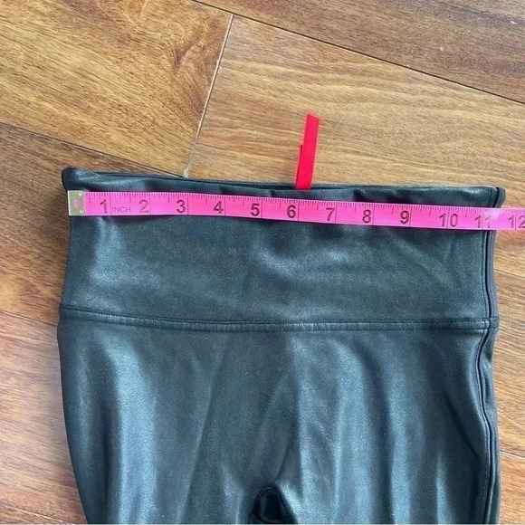 SPANX Faux Leather Black Leggings Stretch Elastic Waist Casual Compression Pants - Picture 13 of 14